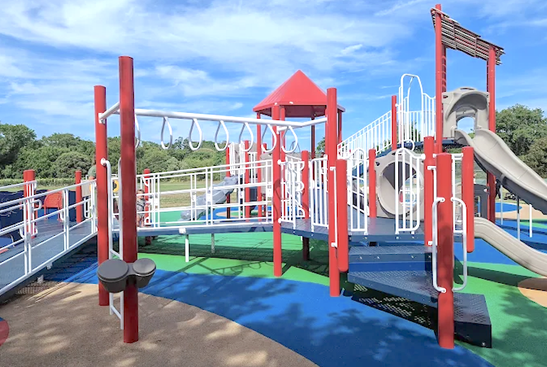 Things To Do Mitnick Park and Playground